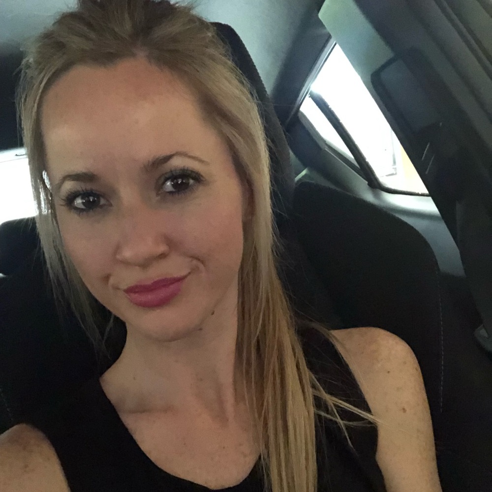 Meet your Posher, Stacy